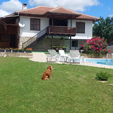 сънтовец - на брега на язовир цонево