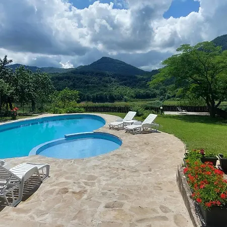 Ваканционна къща сънтовец - на брега на язовир цонево